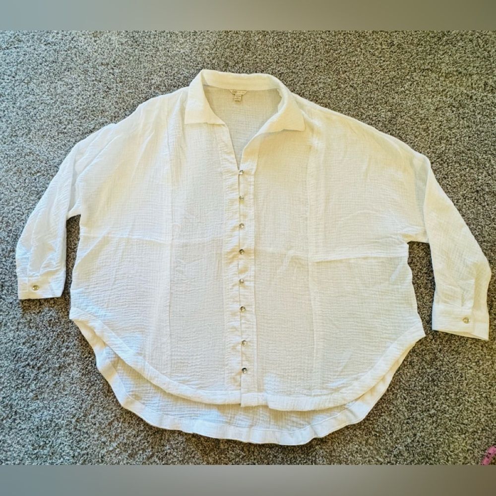 Cato Womans Plus Size Portofino Peasant White Button Down Collar V Neck SZ 18-20